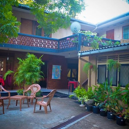 Lake View The Tourist Guest House Anuradhapura Εξωτερικό φωτογραφία